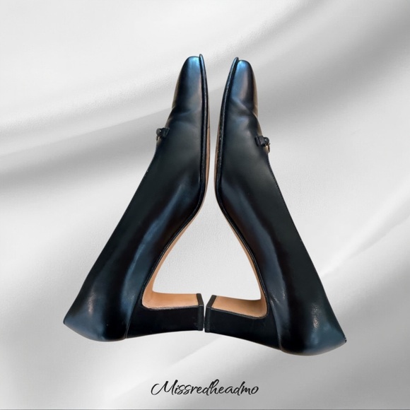 Salvatore Ferragamo Black Heels Timeless Design - Picture 6 of 7